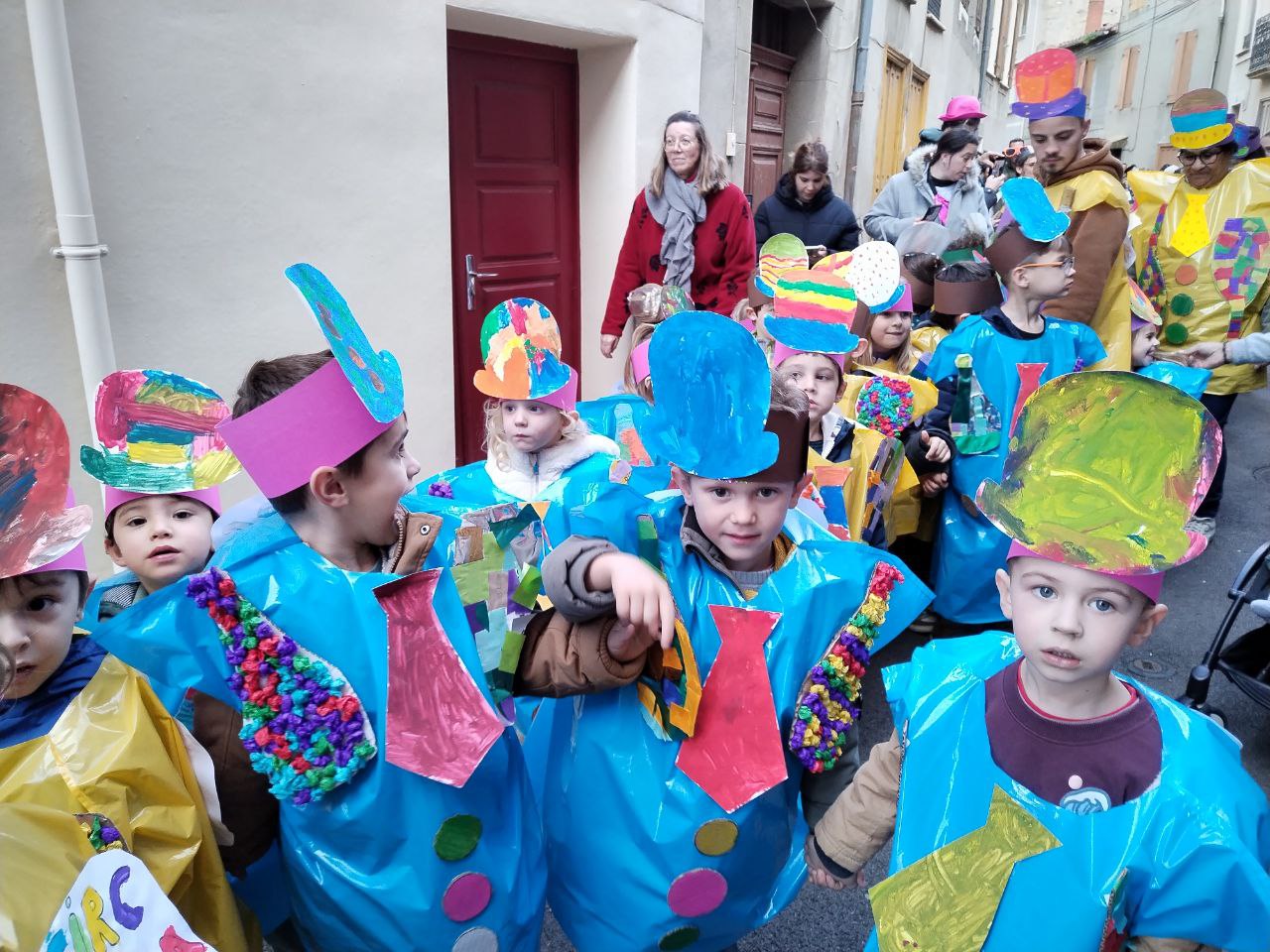 El judici del rei Carnestoltes i la rua de Carnaval pel centre vila